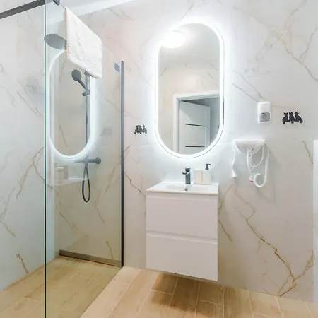 Apartamento Artyleryjska, Apartments4u24pl *